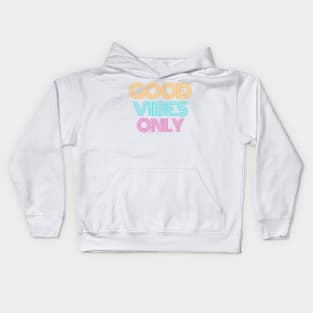 Good Vibes Only Retro Vintage Design. No negativity here please. Dream of the sun, sand and surf. Kids Hoodie